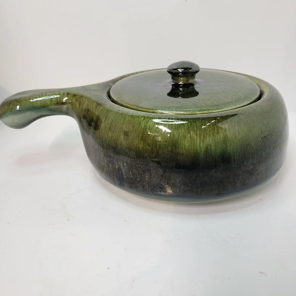 Vintage‎ Hull Covered Casserole Dish with Lid Green Glazed Pottery